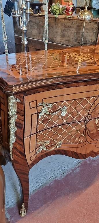 Cassettiere: Wundervolle Intarsien Kommode, Louis XV, Barock – Usato da Kaufdorf venduto da Nati-Nati 1