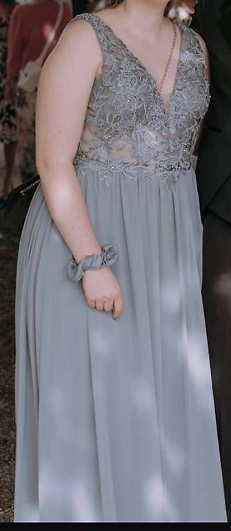 Robes: Ballkleid – D'occasion à Reigoldswil par schweizer311 4