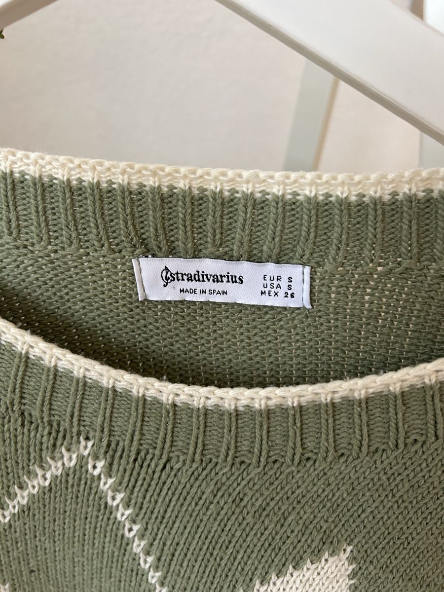 Stradivarius Pulls et sweat-shirts: Stradivarius Strickpullover Grösse S – D'occasion à Niederhelfenschwil par aur_ms6f 2