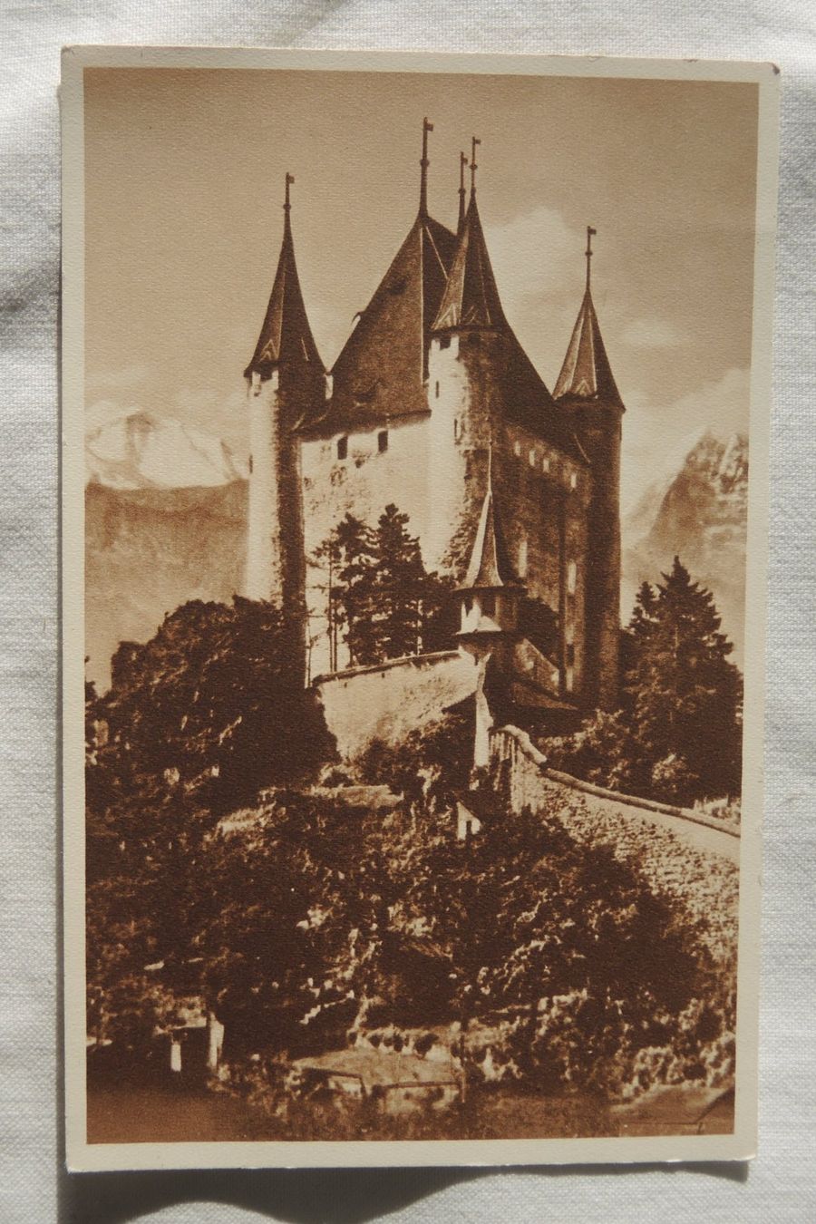 Cartoline postali: Ansichtskarte Schloss Thun – Usato da Niederried b. Kallnach venduto da hanatim