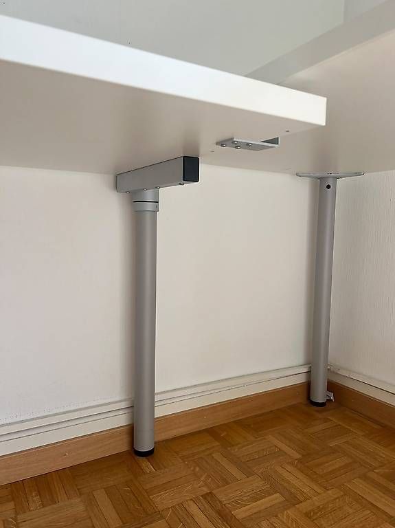 Scrivanie: Bureau d'angle modulable + caisson  Pfister Movie – Usato da LAUSANNE venduto da seblolo14 2