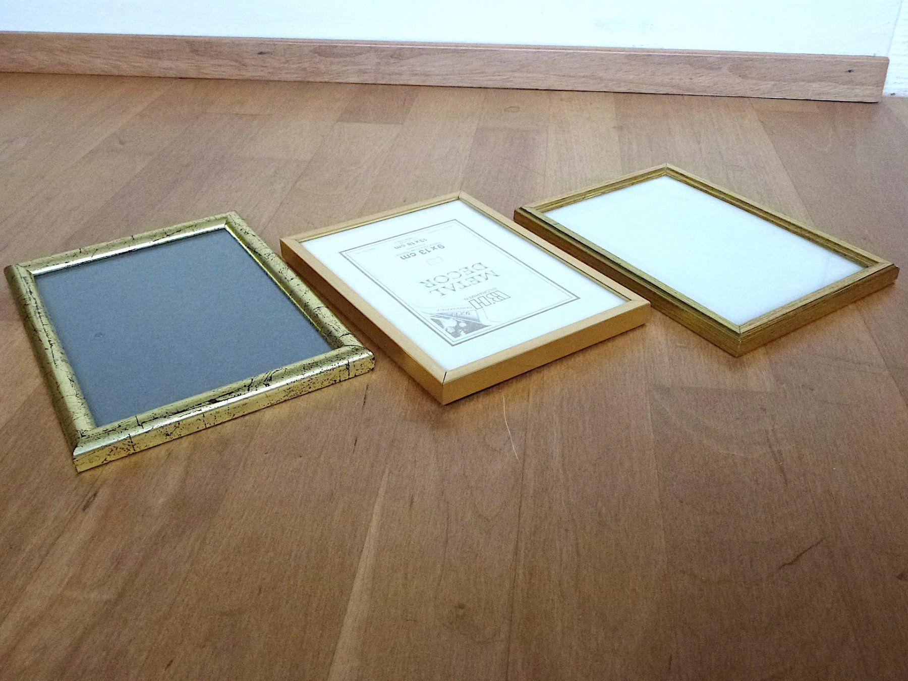 Cornici: 3 hübsche Bilderrahmen - goldfarben / verschieden – Usato da Zürich venduto da Kalla36 2