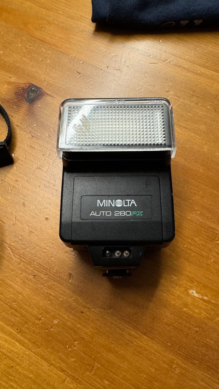 Minolta Fotocamera: Minolta X-700 analog Kamera – Usato da Walzenhausen venduto da -Ballu- 1