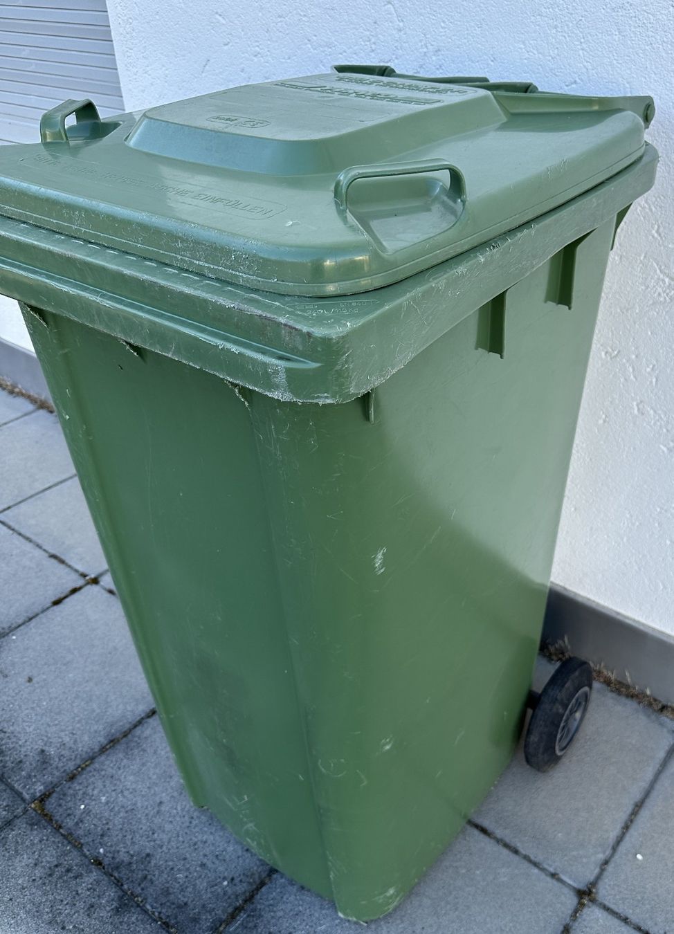 Cestini per rifiuti: 240 Liter Kompostbehälter Grüncontainer SSI Schäfer – Usato da Hergiswil NW venduto da hpb_9bvx 2