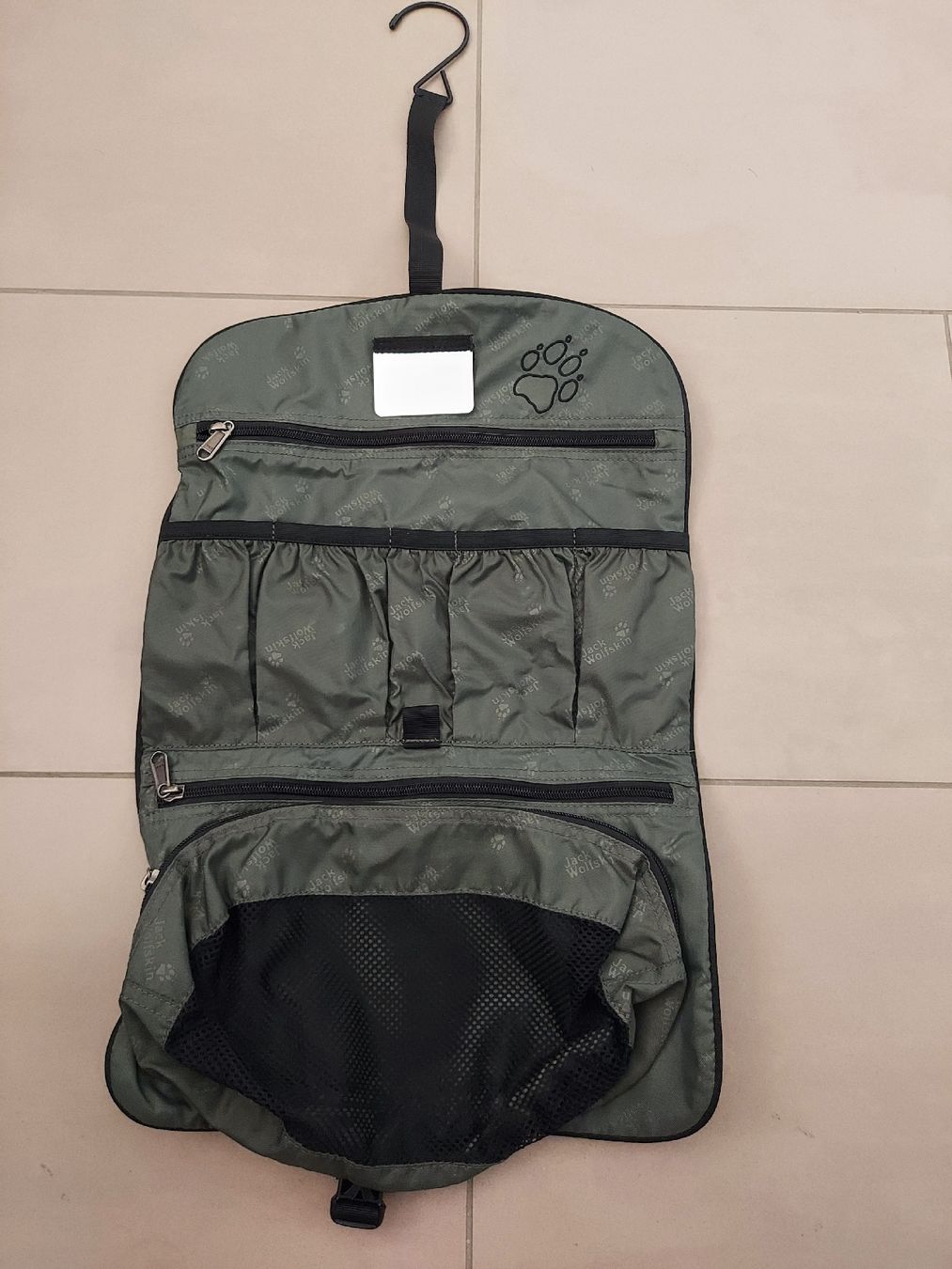 Jack Wolfskin Custodie per cosmetici: Jack Wolfskin Waschsalon – Usato da Gossau SG venduto da Iandolo 1