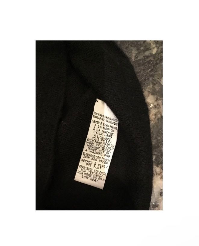 Top: Schwarzes Kaschmir Top von Eric Bompard – Usato da Bern venduto da sel_v6l2 4