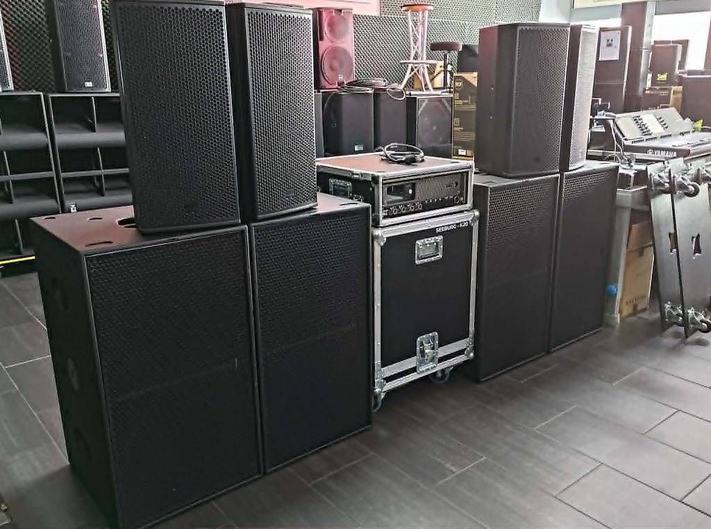 Seeburg Casse acustiche: Seeburg Acoustic Line PA-System + – Usato da Schlieren venduto da Basscenter 2