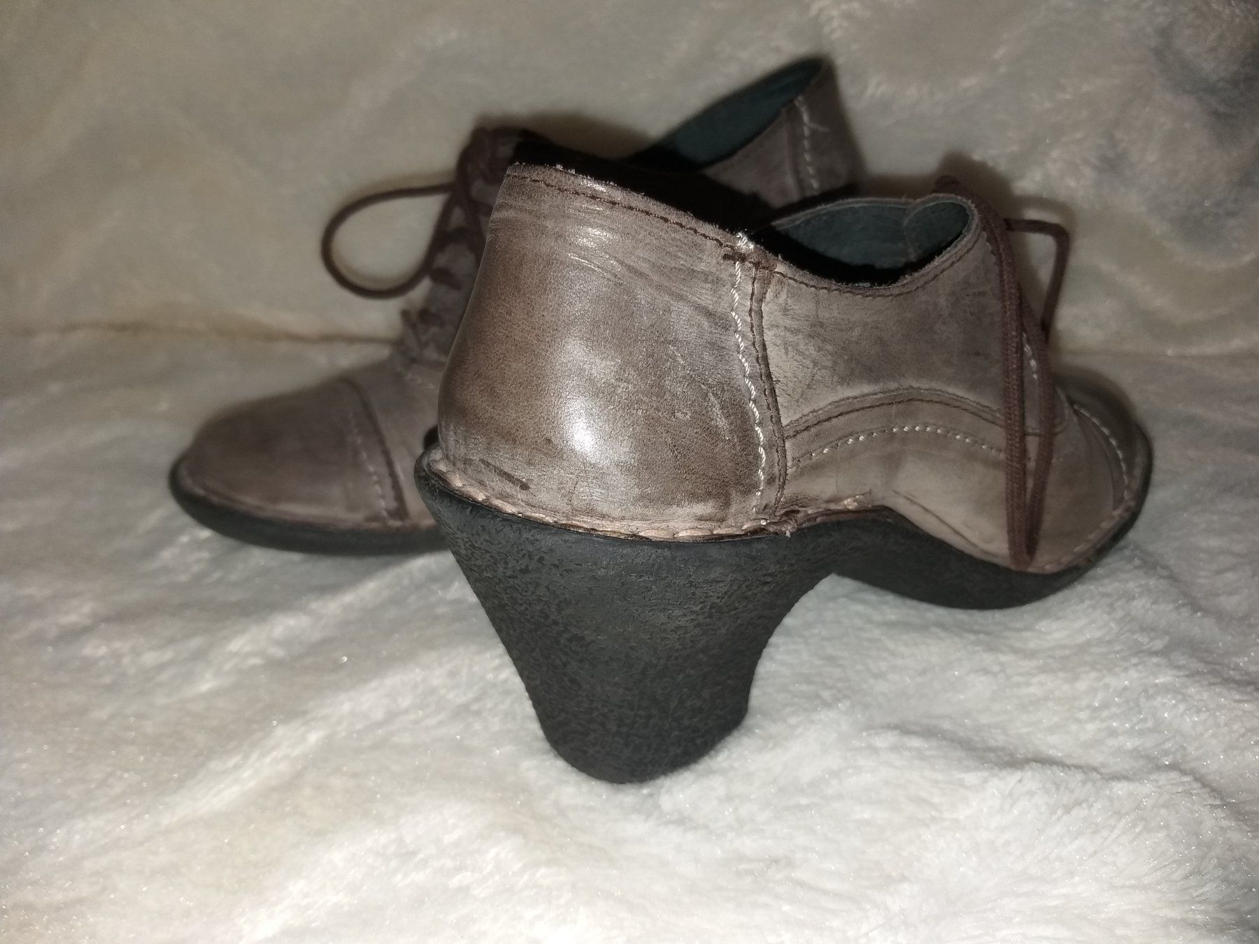 Scarpe da donna: Chaussures / Schuhe JUNGLA  Pointure / Nummer 36 – Usato da Cossonay-ville venduto da Super-Price-Quality 1
