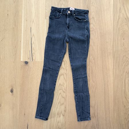 ONLY Jeans, schwarz, Gr. S/30 ) Top Zustand!