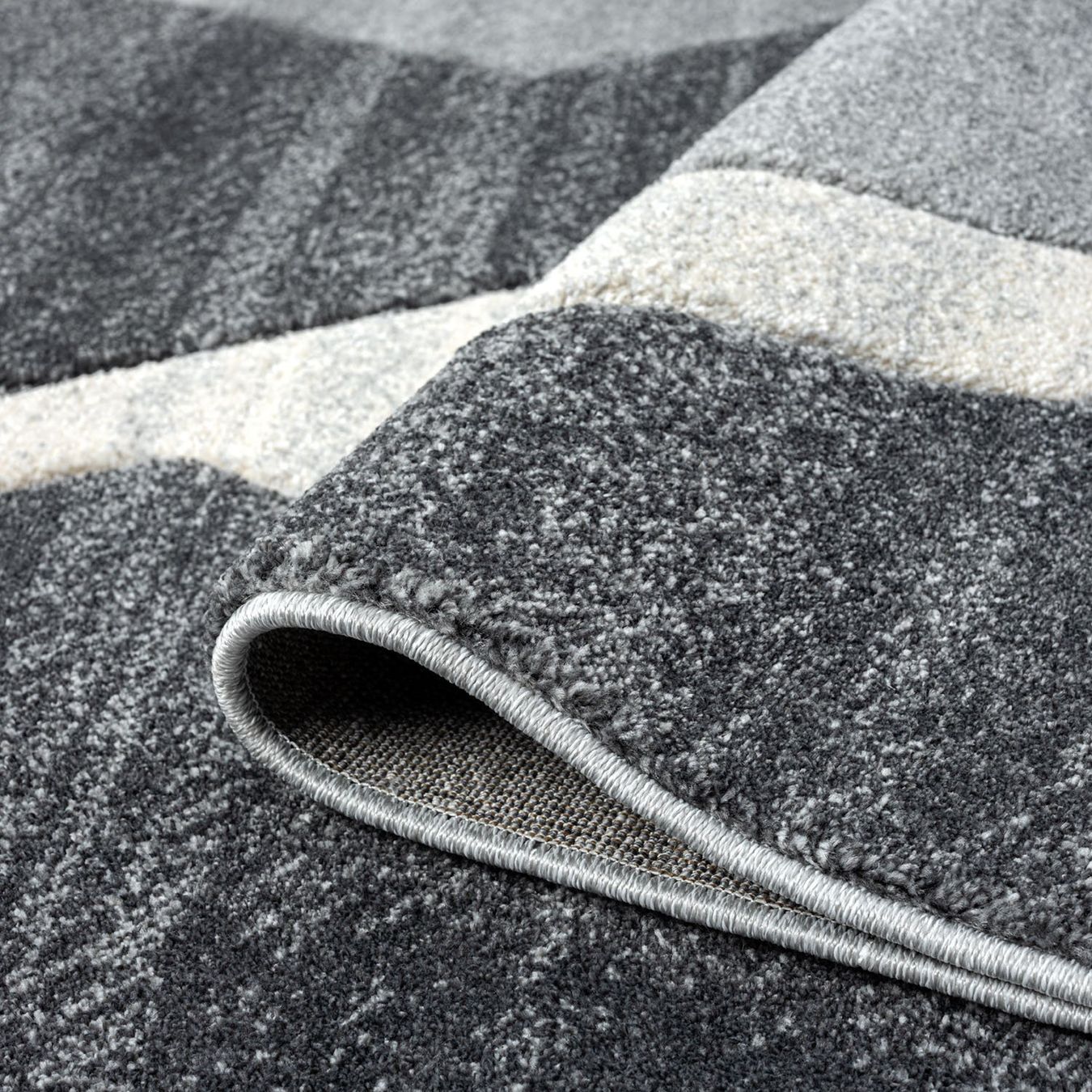 Teppiche: Teppich Bonito 7167 Grau – Neu und originalverpackt aus Reinach AG von carpethouse 3
