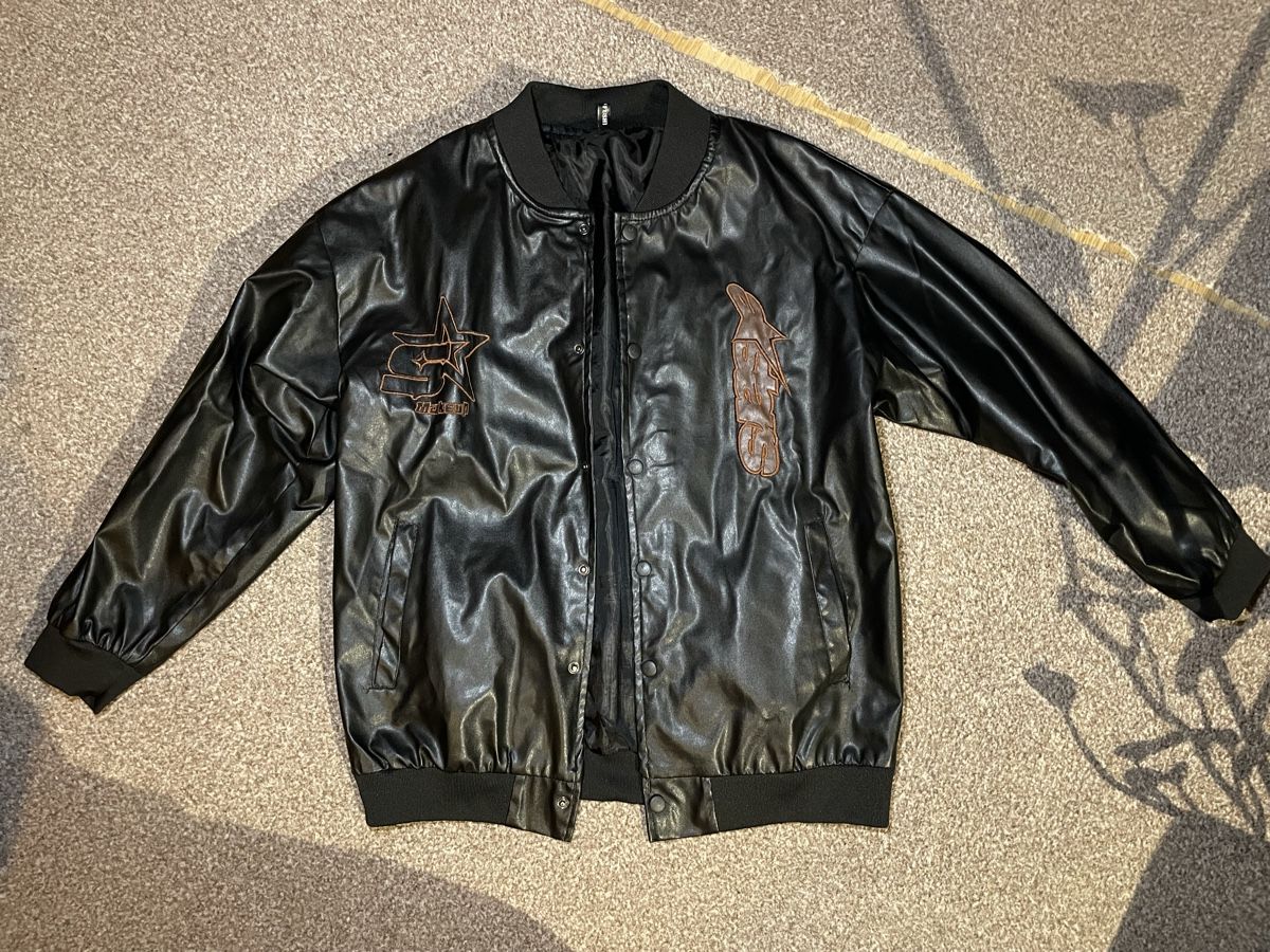 Giacche: Veste en similicuir – Usato da St-Légier-Chiésaz venduto da Athenae 2