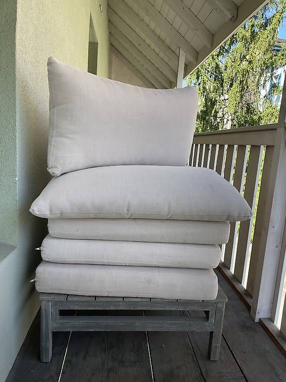 Divani: Stylish & Comfy Outdoor Lounge Couch - Excellent Condition! – Usato da Zürich venduto da nindina 3