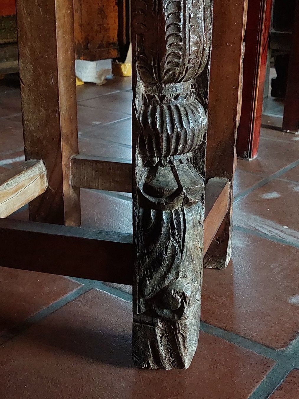 Sgabelli: Hocker / Pflanzenständer aus Holz – Nuovo (secondo la descrizione) da Cham venduto da mjg1901 1