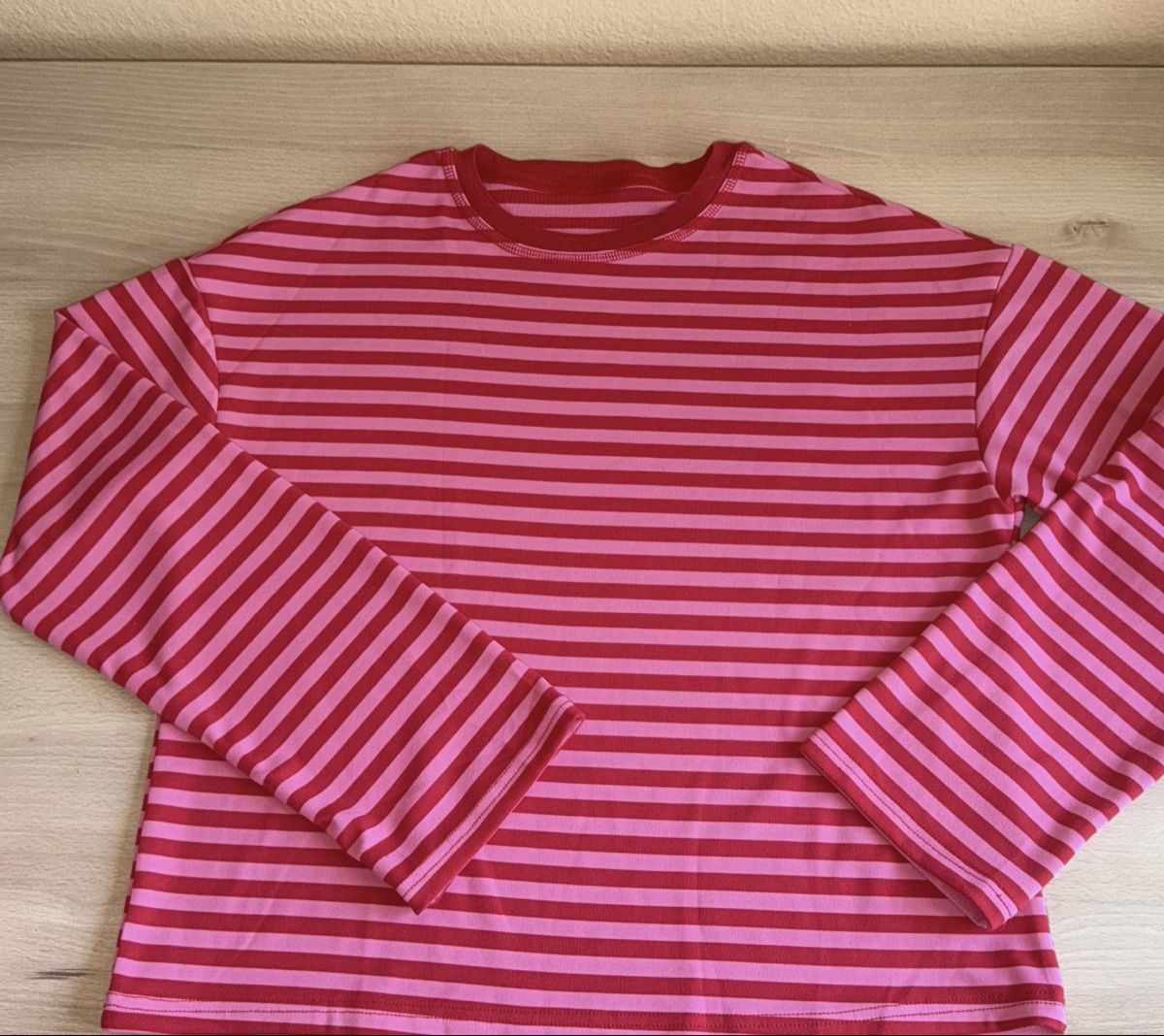 Tops: PINK STRIPED T-SHIRT – Neu (gemäss Beschreibung) aus Puplinge von yav_9r9f