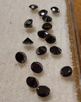 16 Schwarze Brillanten 2.0mm Durchmesser(Goldschmiedebedarf)