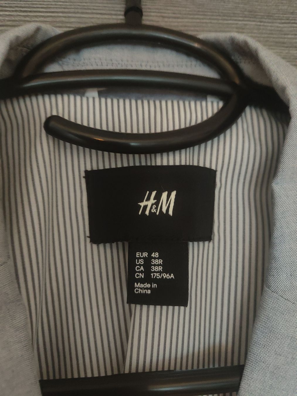 H&M Completi, tute sportive e funzionali: H&M Sakko, hellblau, Grösse 48 – Usato da Effretikon venduto da jeb_l9k5 1