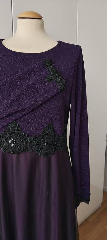 Robes: Festliches Kleid violett – D'occasion à Basel par ukhtyy 2