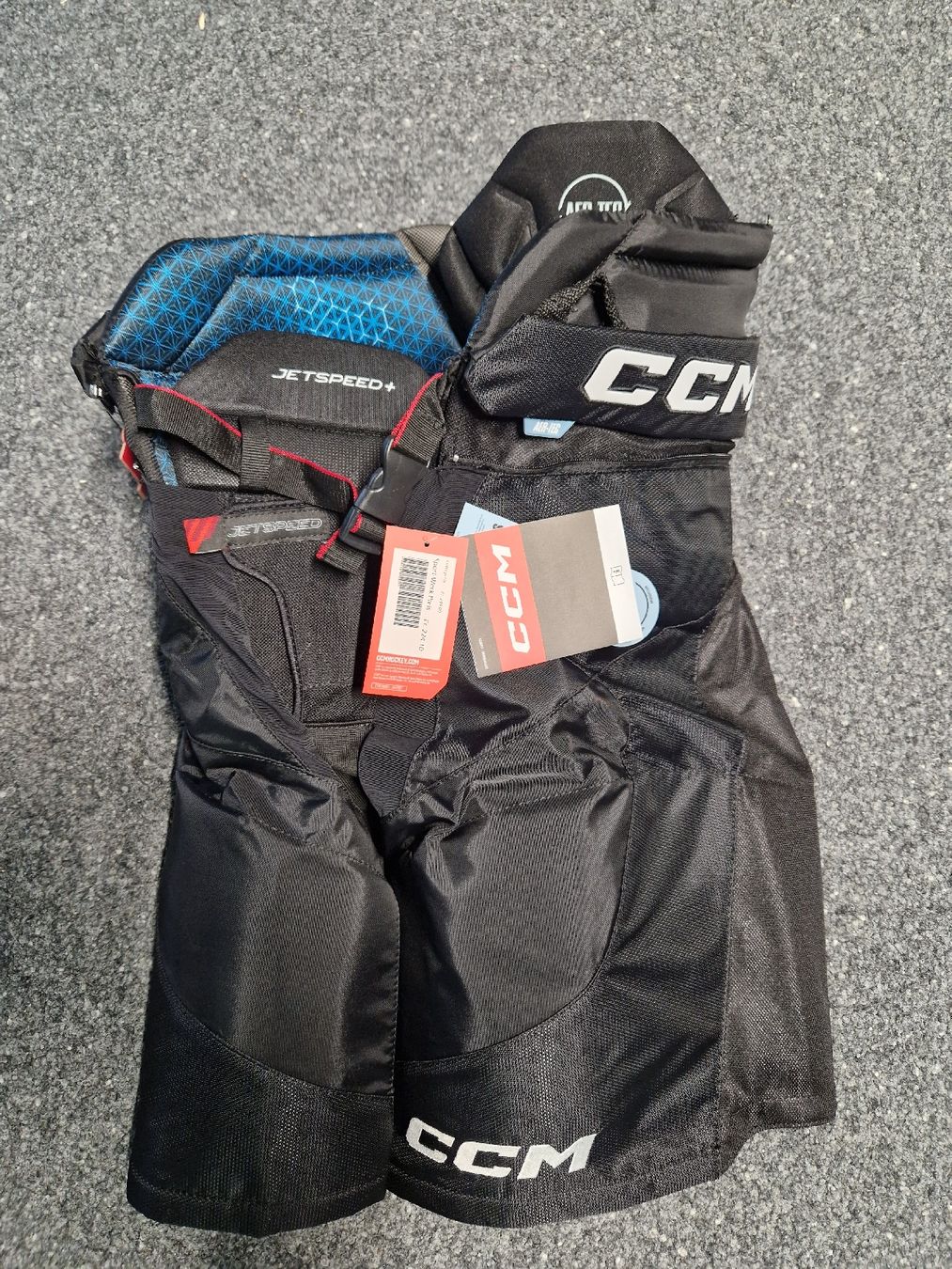 Ccm Pantaloni: CCM Jetspeed+ Eishockey Hose SR Grösse M, Neu – Nuovo e nell'imballaggio originale da Wilderswil venduto da Maro8381