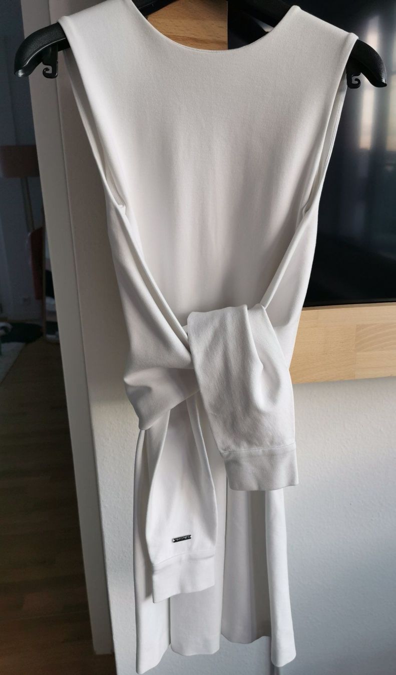 Dsquared2 Kleider: Dsquared2 Kleid, sehr original – Gebraucht aus Zollikon von Oksana206 2