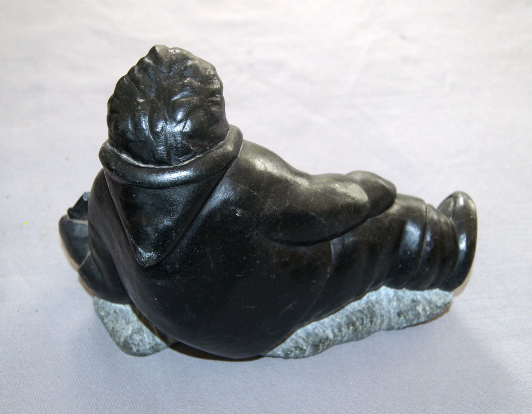 Statuette: Eskimo-/Inuit-Junge mit Messer – Usato da Geroldswil venduto da ARTEFACTO 6