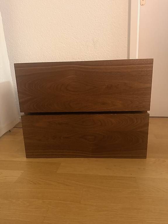 Pfister Tables de nuit: Nachtisch aus Holz – D'occasion à Niederscherli par ton_q2jl 1