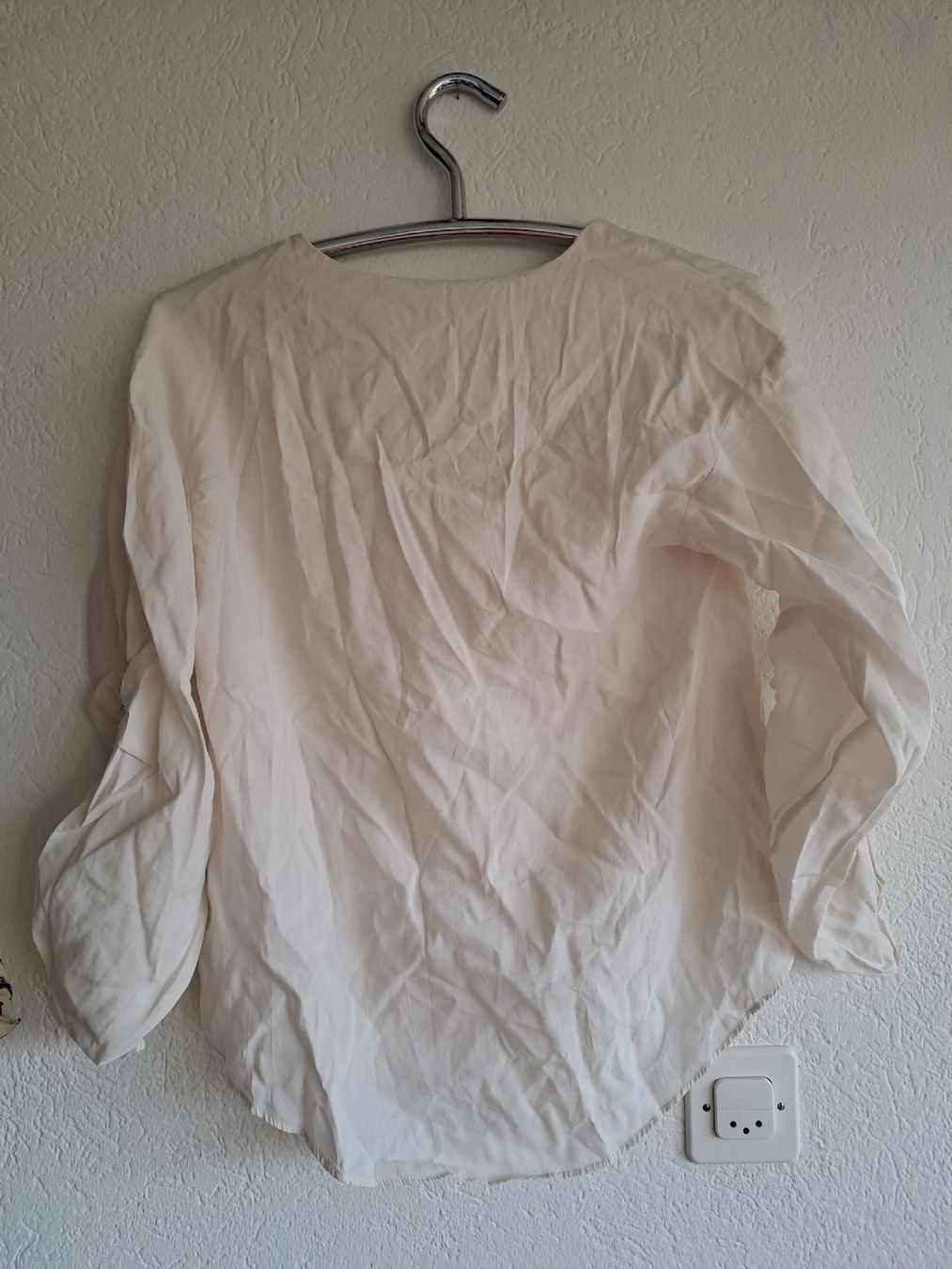 H&M Camicette: Verspielte leichte Bluse – Usato da Oberhasli venduto da Lea98 1