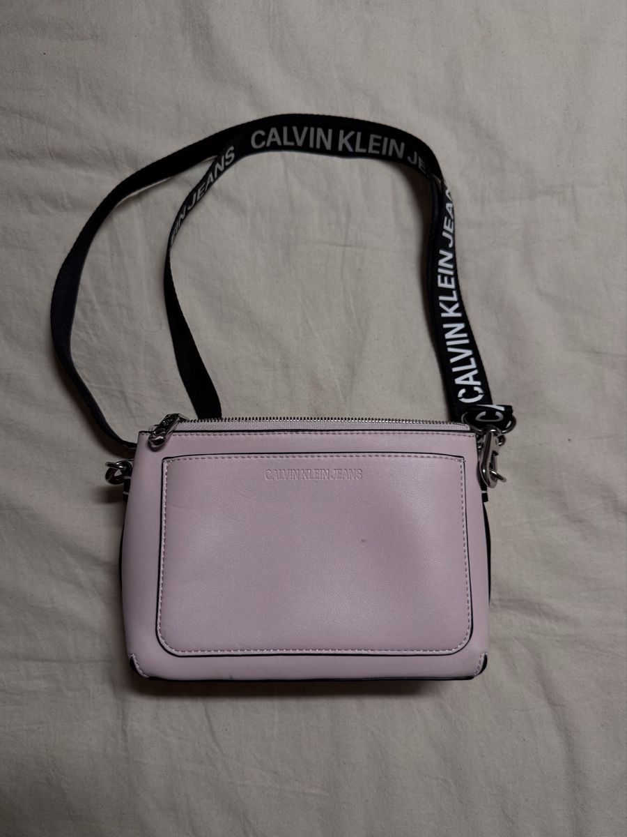 Calvin Klein Borse da donna: Calvin Klein Jeans Tasche – Usato da Sissach venduto da jameliagr 1