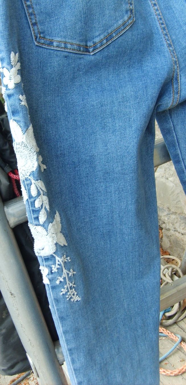 Ellen Amber Jeans: Jeans bleu slim Ellen Amber taille 38 – Usato da La Croix (Lutry) venduto da Jordillon 3