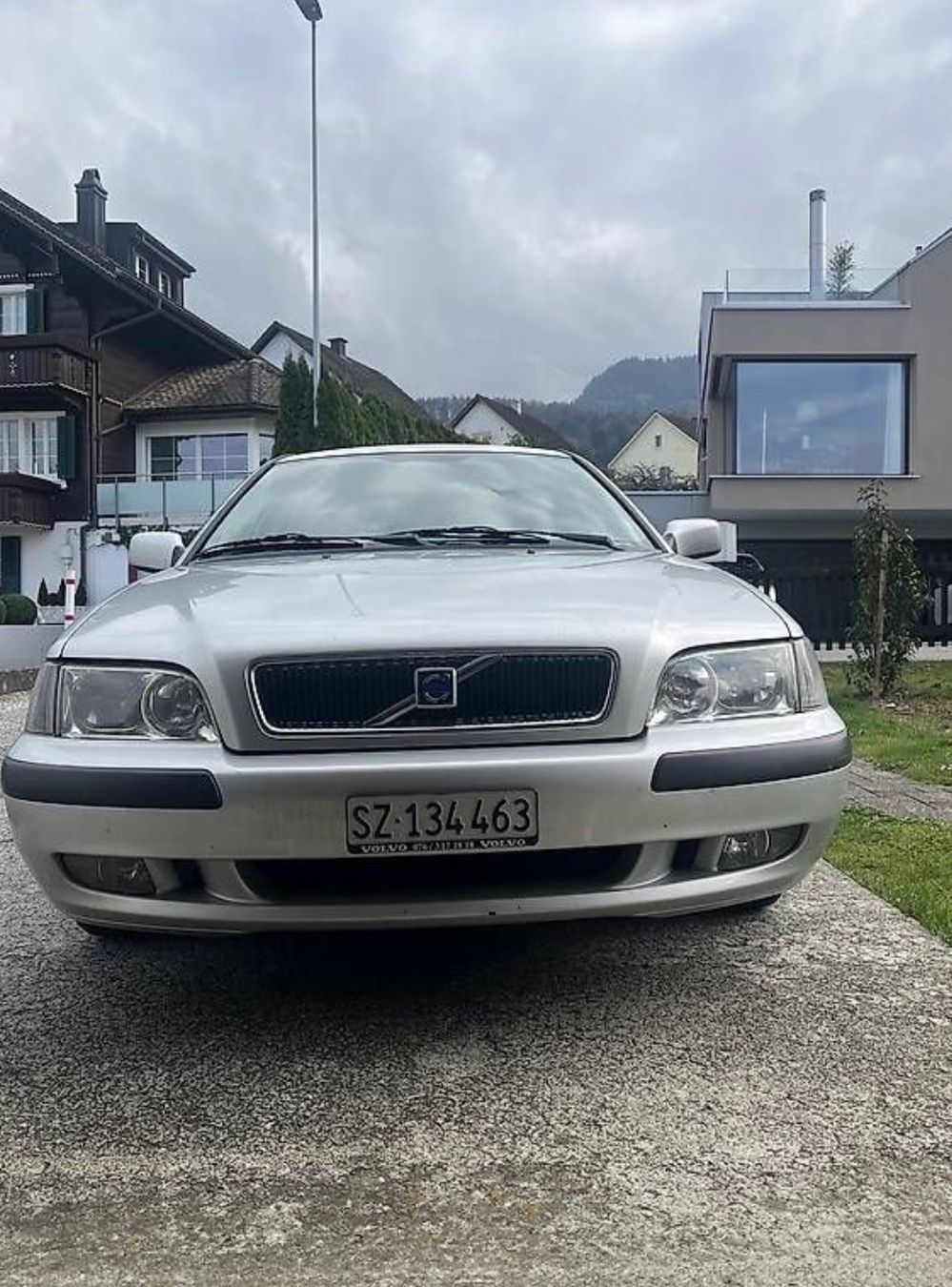 Volvo Automobili: Volvo s40 1.8 – Usato da Pfäffikon SZ venduto da rou_t5l7 1