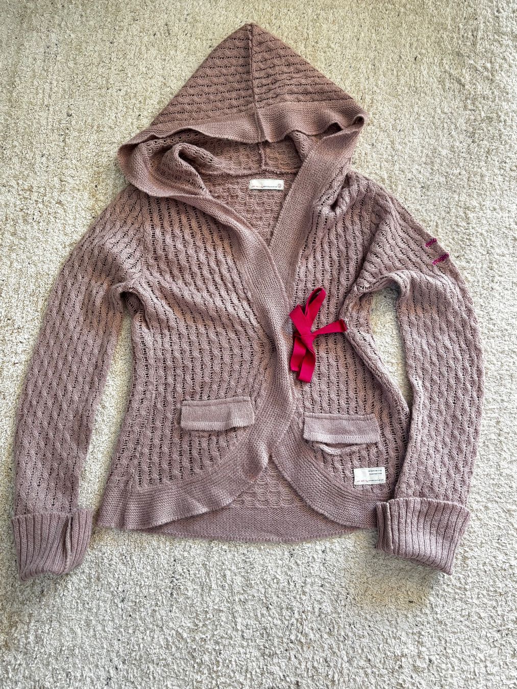 Odd Molly Vestes: Odd Molly knitted hoodie - size 2 – D'occasion à Cully par Maar_K
