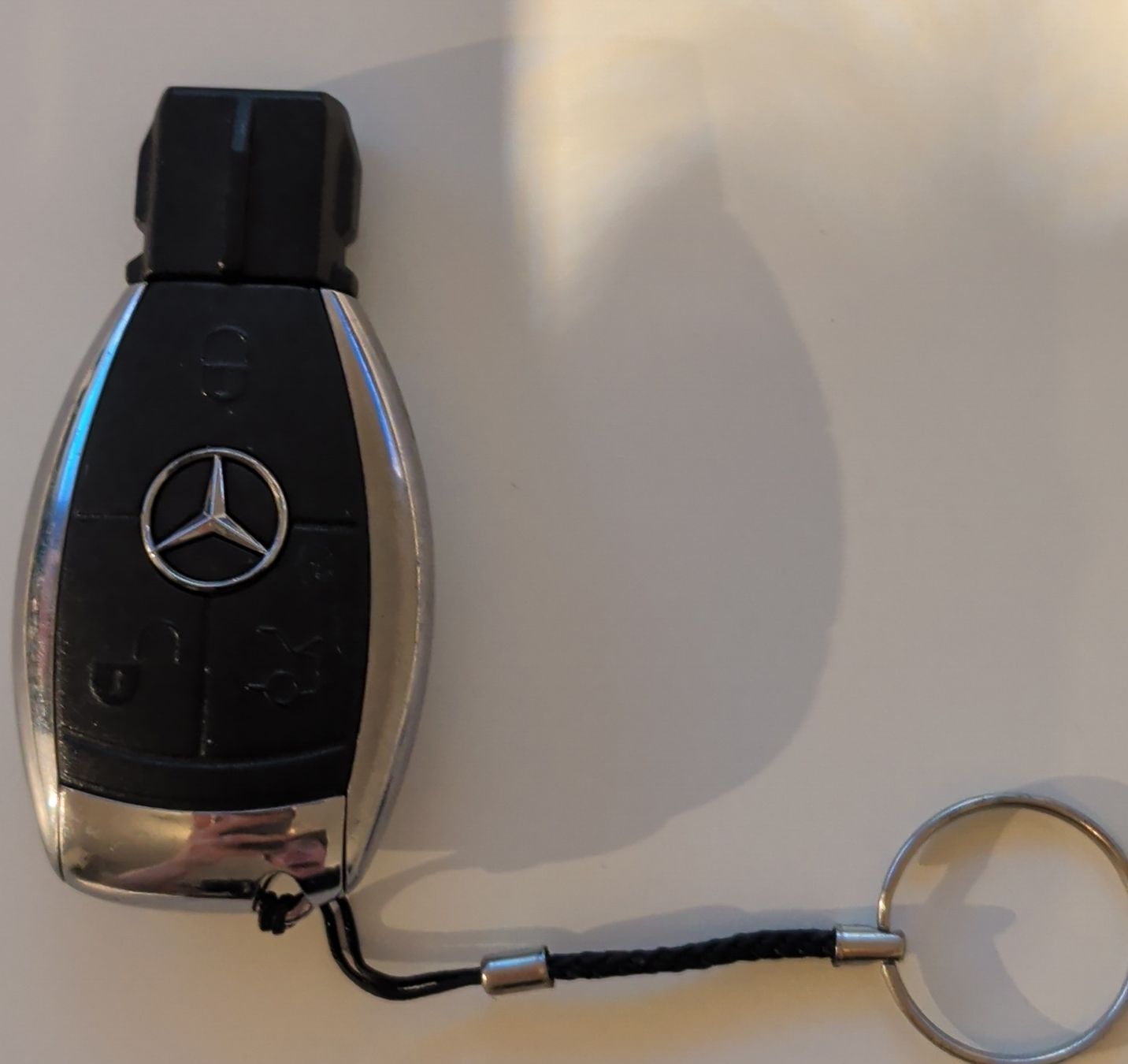 Chiavette USB: Mercedes-Benz USB 8GB – Usato da Eschenbach LU venduto da godwar13