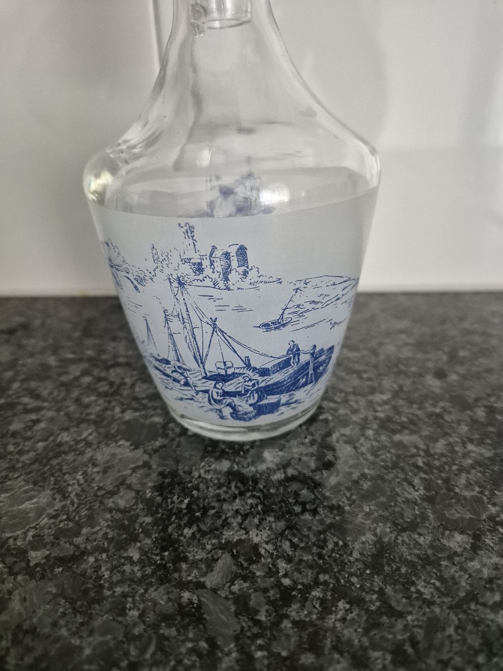 Altro: Glaskaraffe Schnapsflasche mit blauem Landschaftsbild – Usato da Langenthal venduto da Polarisstern 2