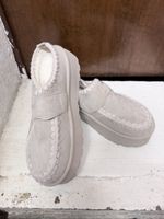 Pantofole invernali nuove,color sabbia,taglia 39/40
