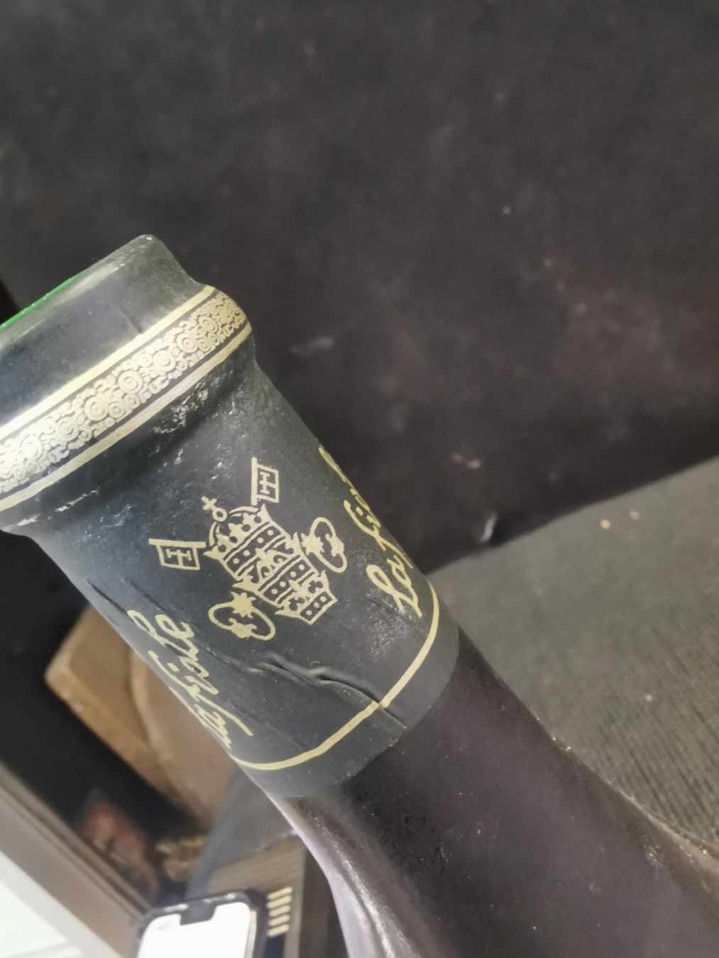 Vino: CHÂTEAUNEUF-DU-PAPE – Nuovo (secondo la descrizione) da Genève venduto da Leboucheoreilles 7