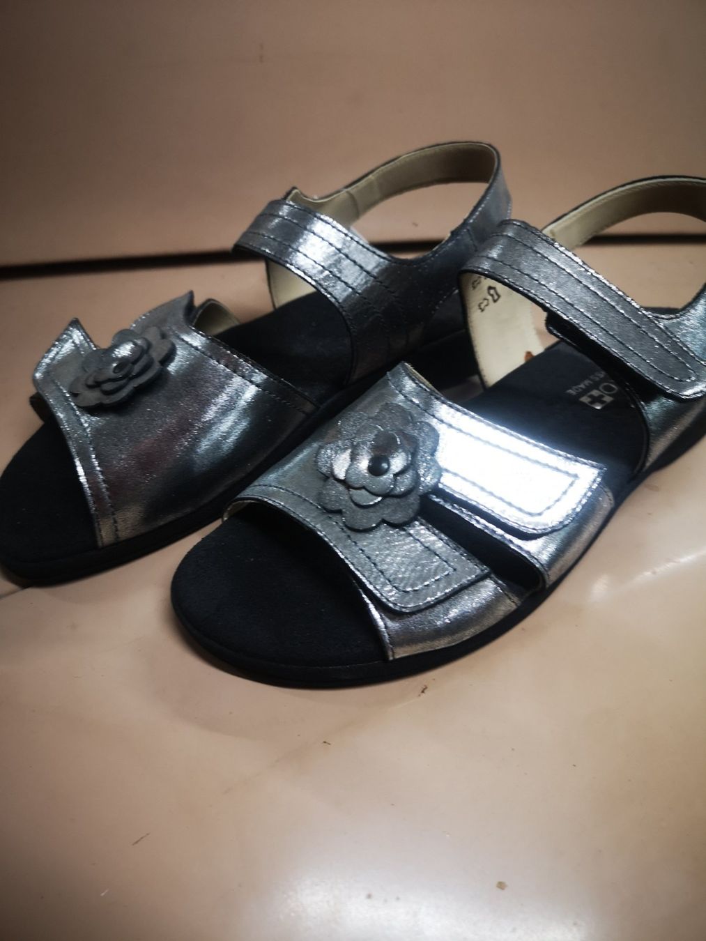 Helvesko Damenschuhe: Helvesko – Neu und originalverpackt aus Möhlin von Highwaytom 2