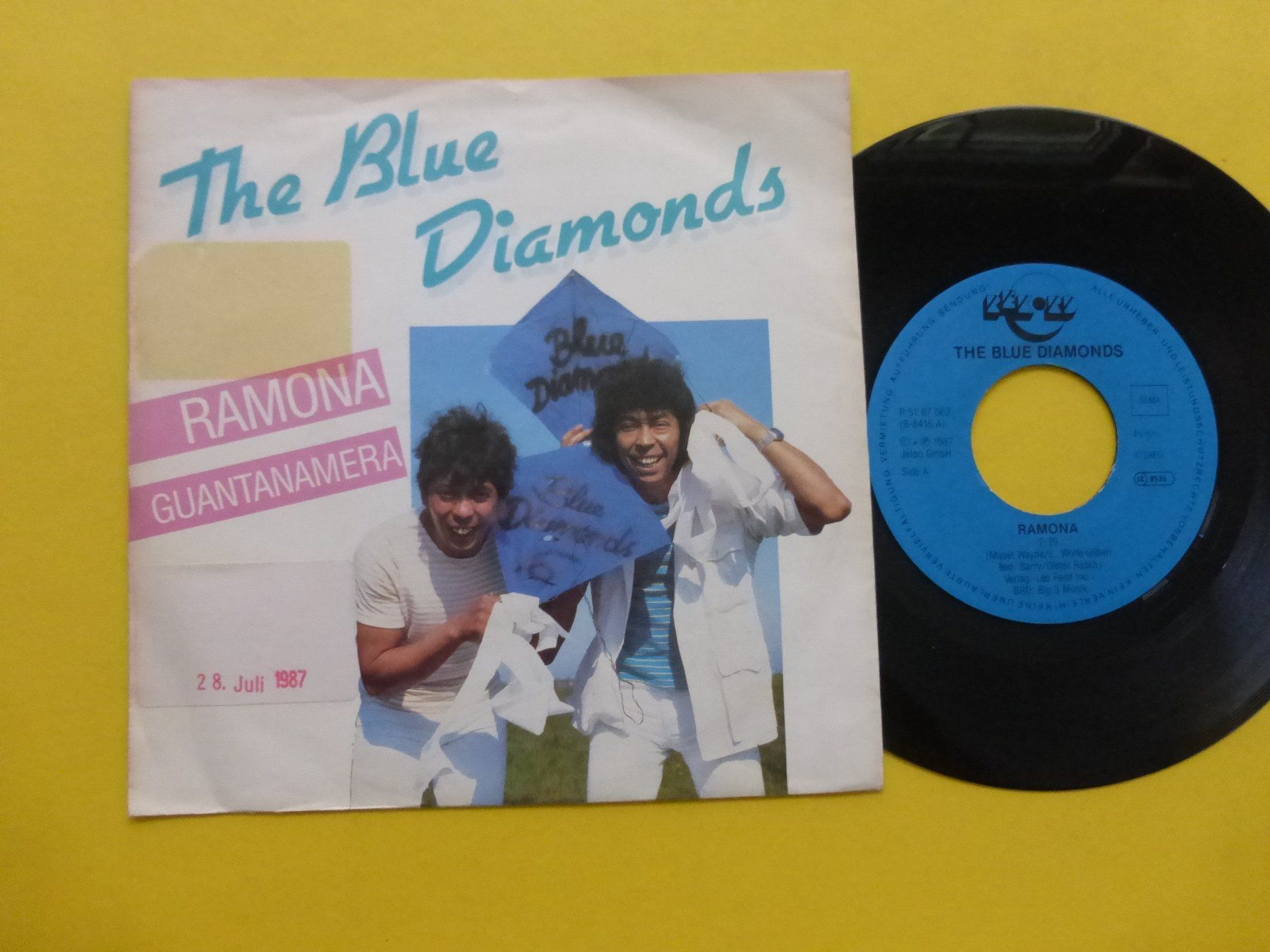 Vinyles: The Blue Diamonds – Ramona – D'occasion à Zürich par Swiss57