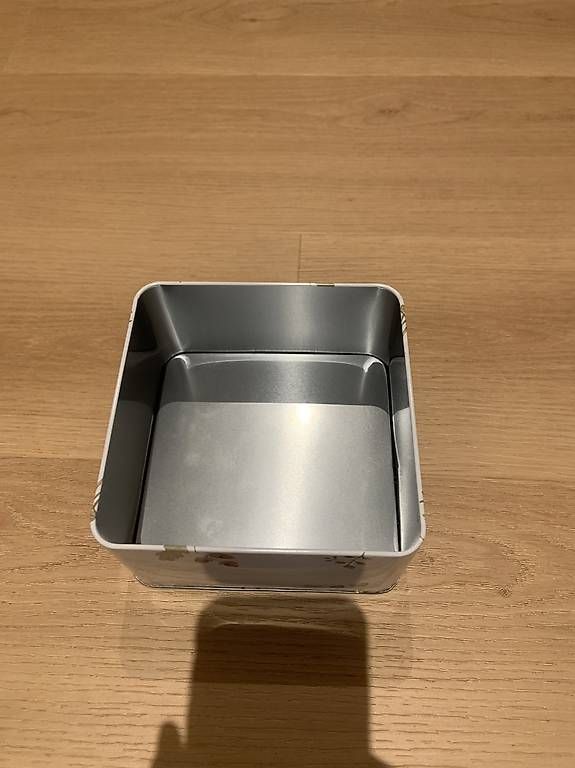 Altro in Decorazioni & Accessori: Metallbox Kästchen Geschenkidee Kind – Usato da Davos Dorf venduto da BenoitFichaux 2