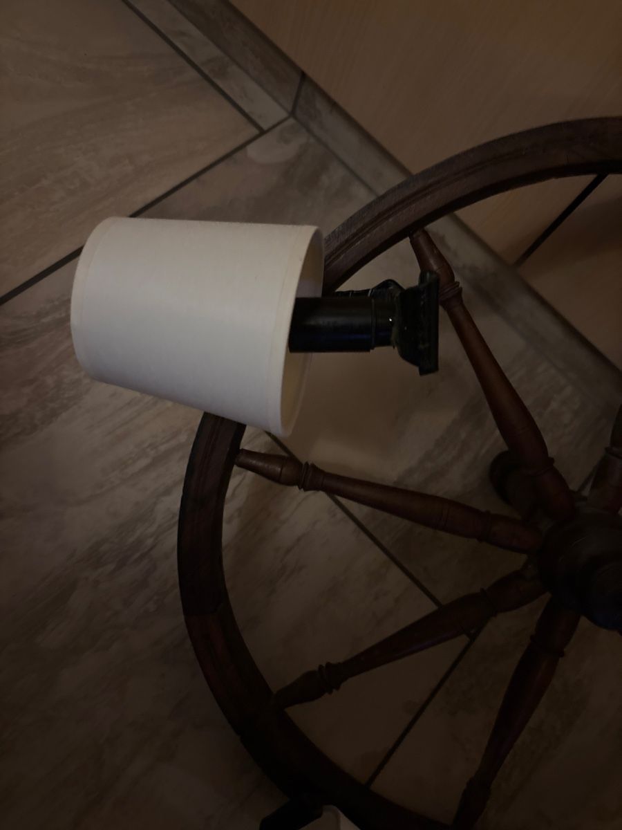 Lampes: Lustre roue charrette vintage – D'occasion à Evionnaz par roh_l5yz 1