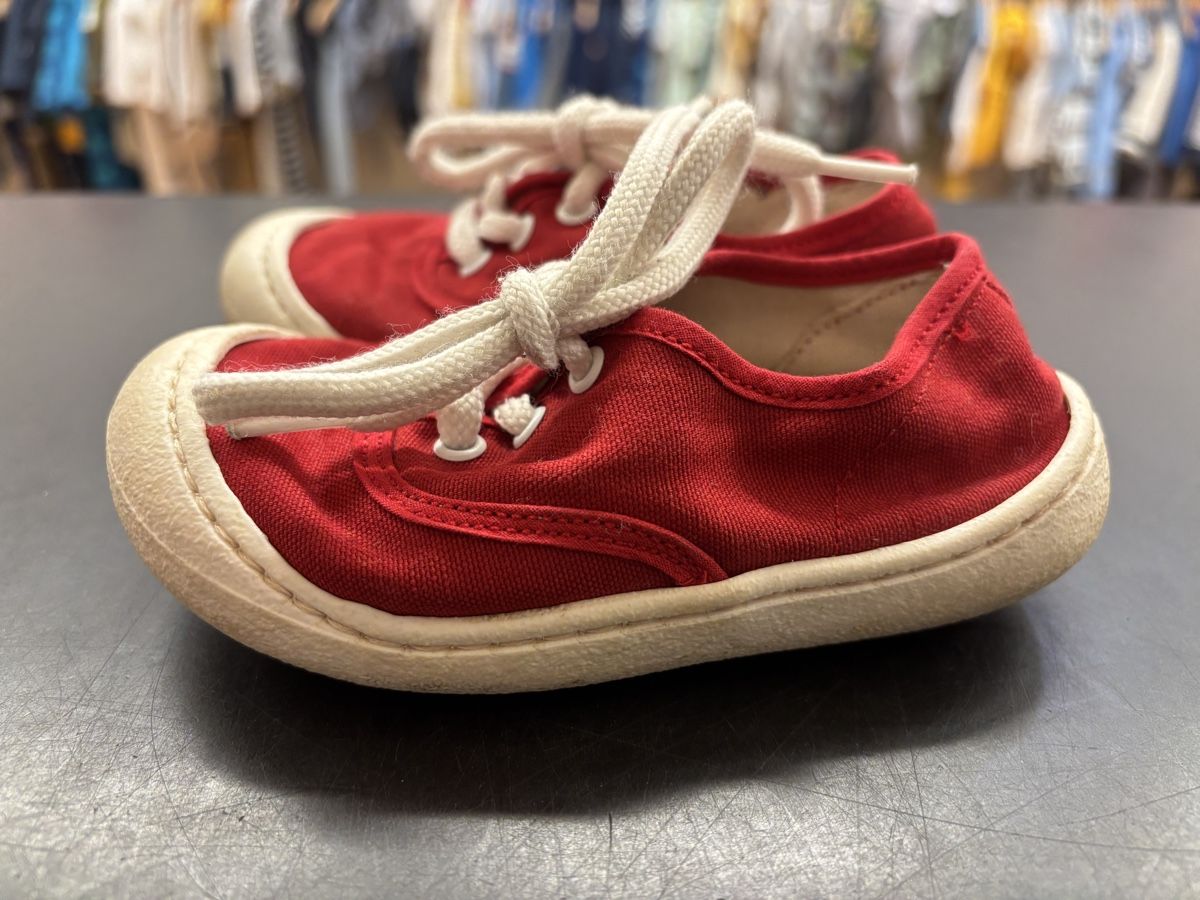 Scarpe per ragazzi: Pololo Stoffschuhe, Grösse 23 – Usato da Büren an der Aare venduto da Nikito2001