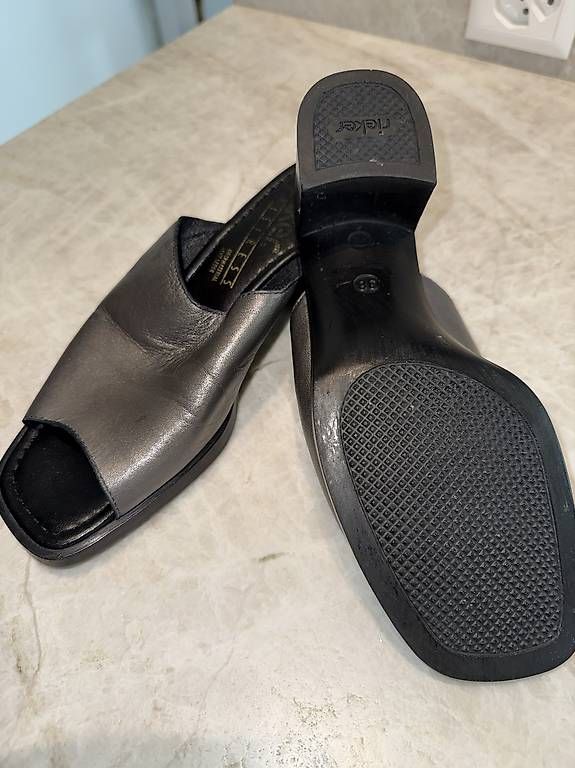 Damenschuhe: Rieker Pantolette  – Gebraucht aus Herrliberg von Verenawo5 2