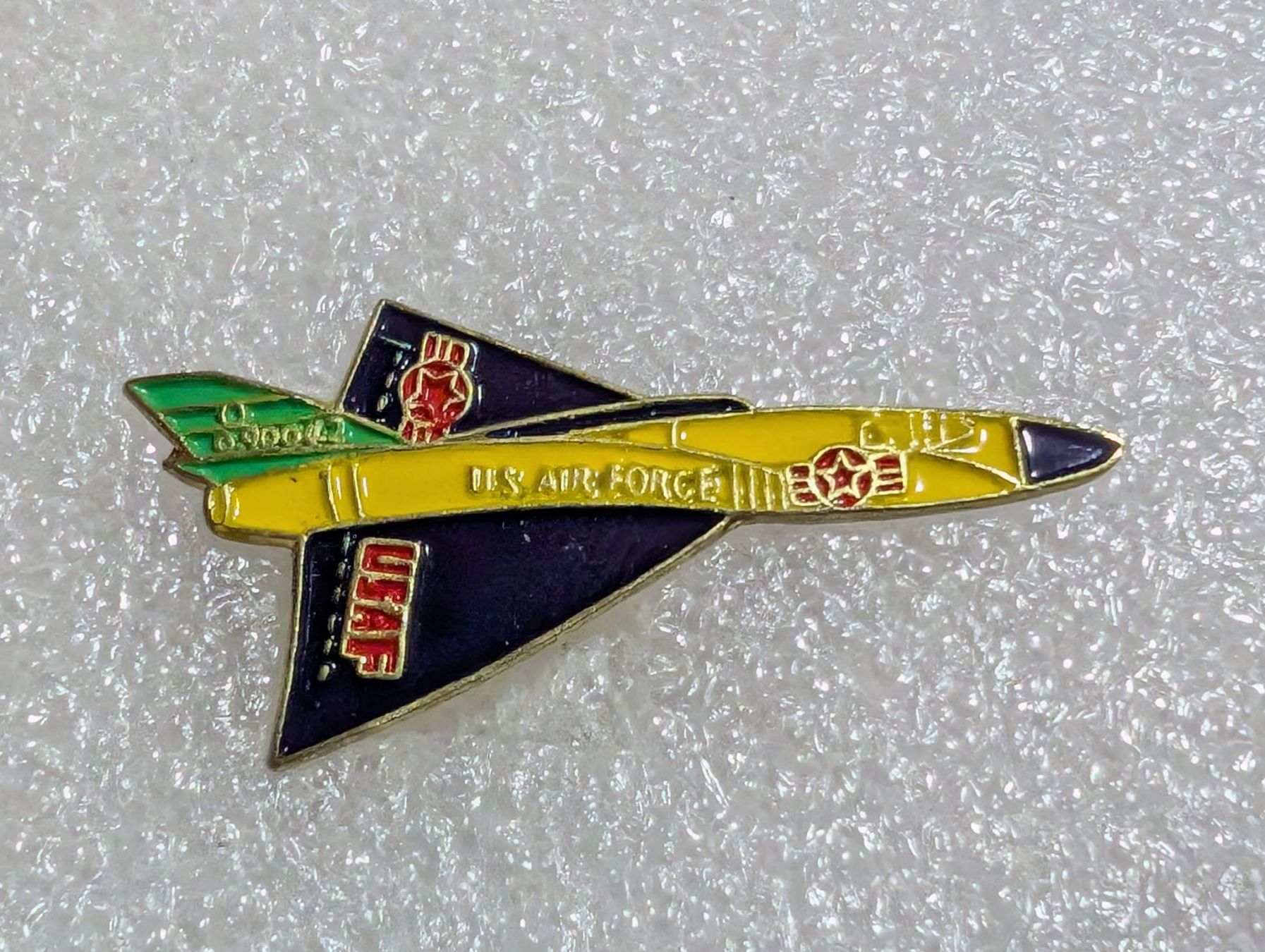 Placchette & Badge: Ansteckpin 248: Flugzeug – Usato da Oppligen venduto da Pin-Fall-Shop
