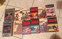 12 Stück Perry Rhodan Büchersammlung