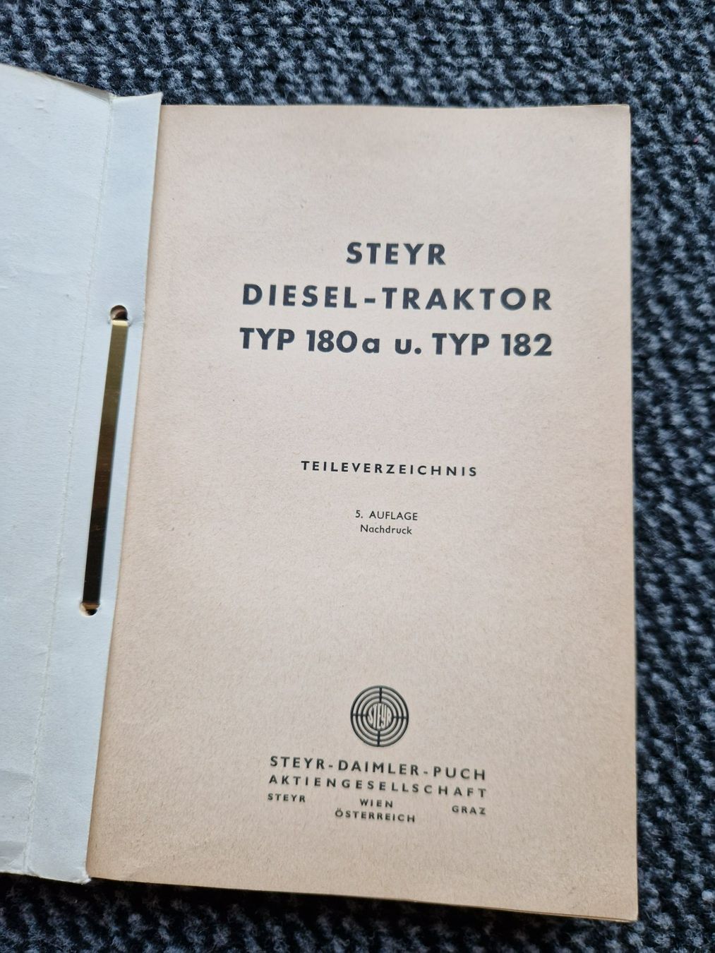 Steyr Trattori: Original Ersatzteilliste Steyr Traktor 180a + 182 – Usato da Dürnten venduto da Bachtel84 2