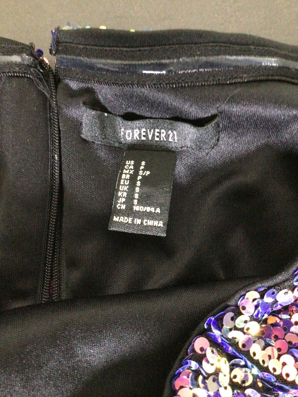 Vestiti: Paillettenkleid von Forever 21, Grösse S – Nuovo (secondo la descrizione) da Matten b. Interl venduto da MrMrsUSA 1