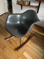 Eames rocking chair - Fiberglass - Original Herman Miller