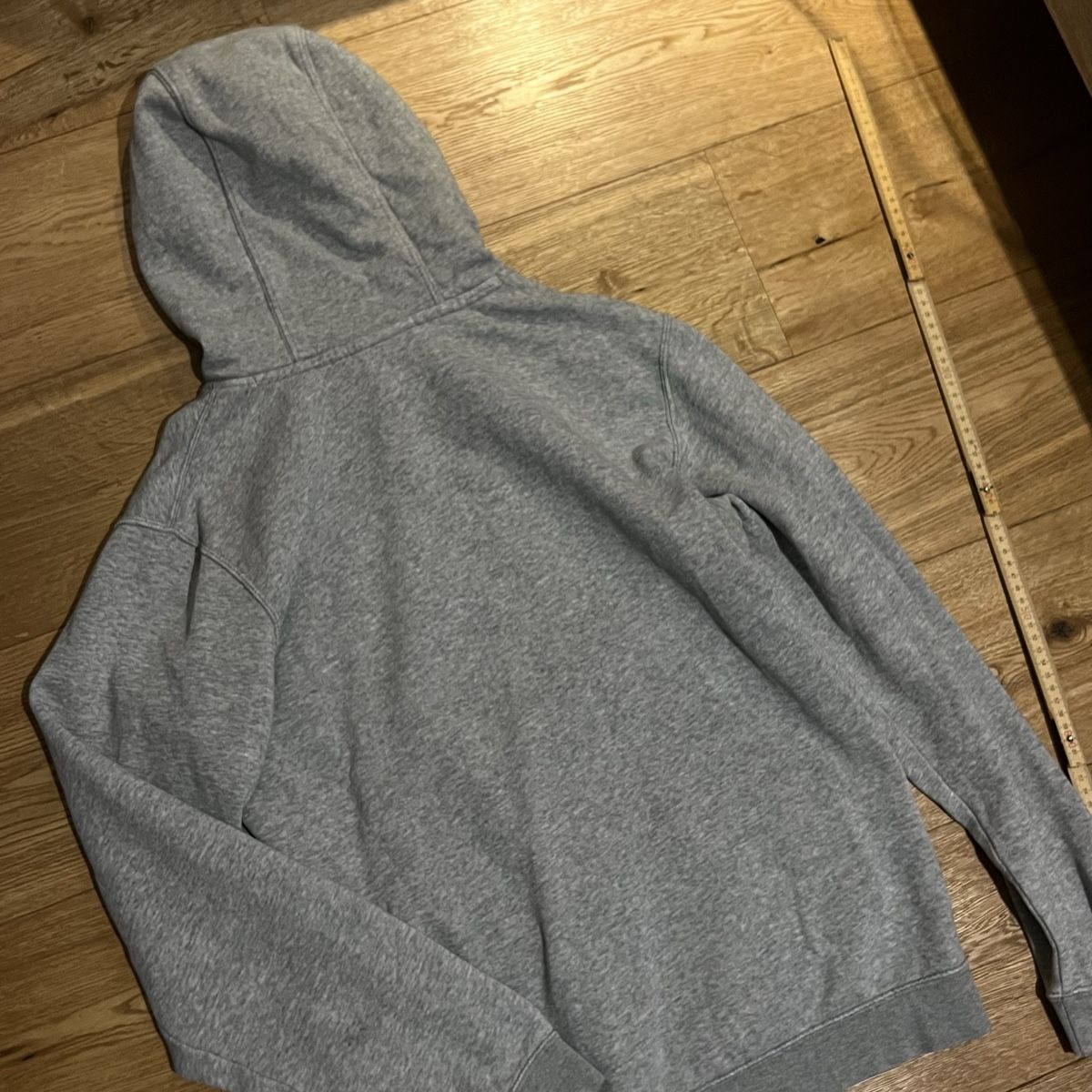 Nike Maglioni & Felpe: Nike Pullover Grau – Usato da Chur venduto da noe_mh8b 4