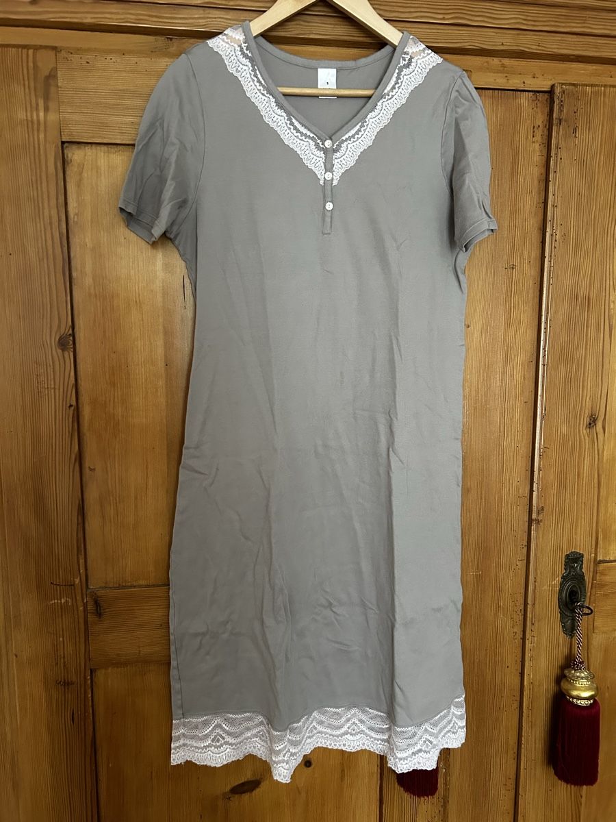 Calida Negligees & Pyjamas: Calida Nachthemd in Grösse S – Gebraucht aus Winterthur von Sunshineandrain