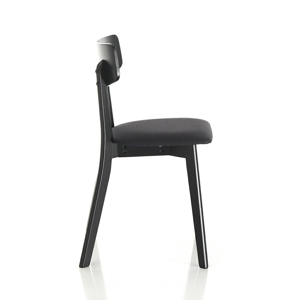 Stühle: Küchenstuhl mit Massivholzgestell, 2 Stück. – Neu (gemäss Beschreibung) aus Otelfingen von Yuji_Outlet_A-Ware. 2