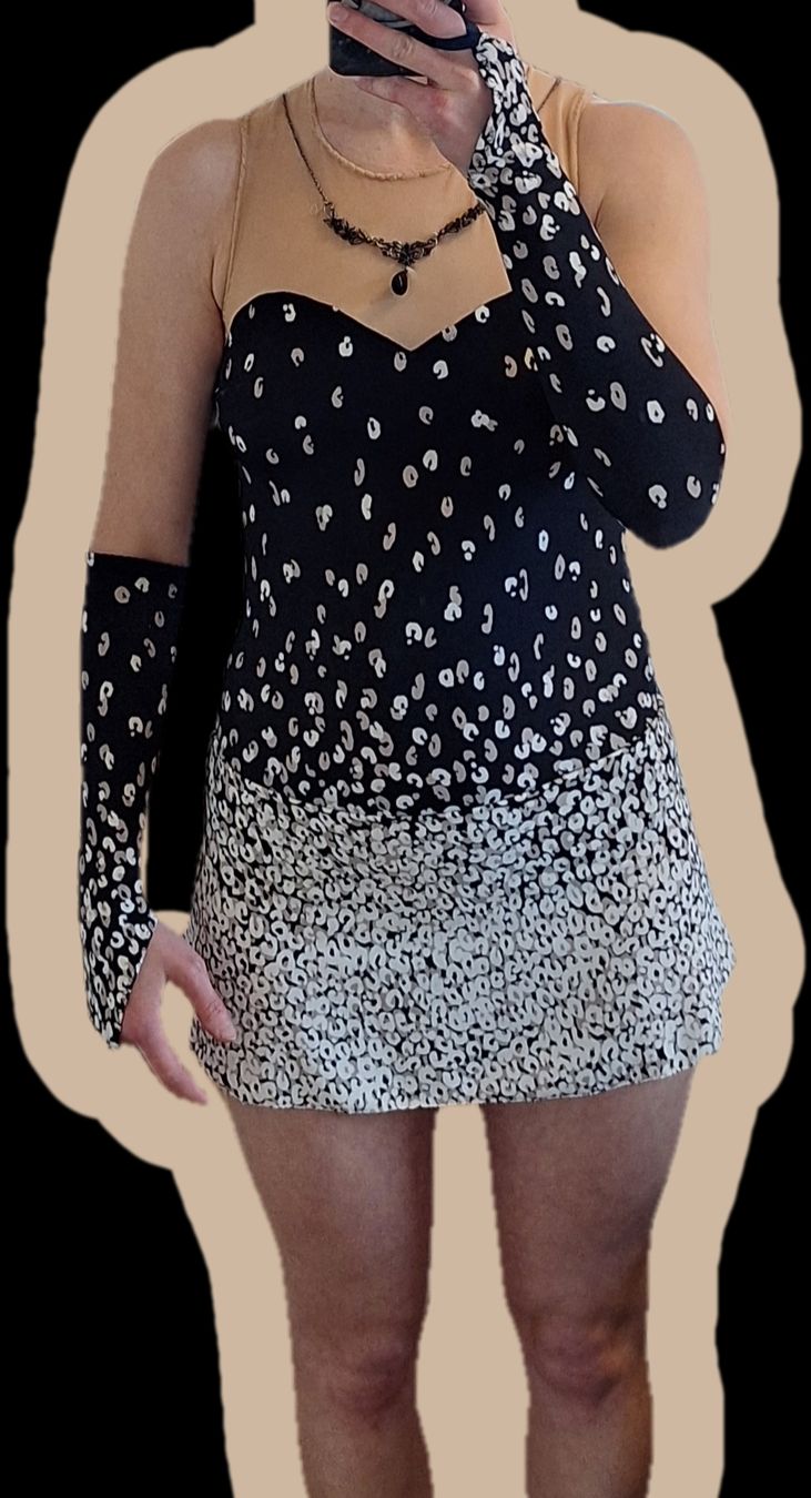 Robes: Kürkleid Eiskunstlauf Kleid – Neuf (Voir description) à Langnau i. E. par Solti750 2