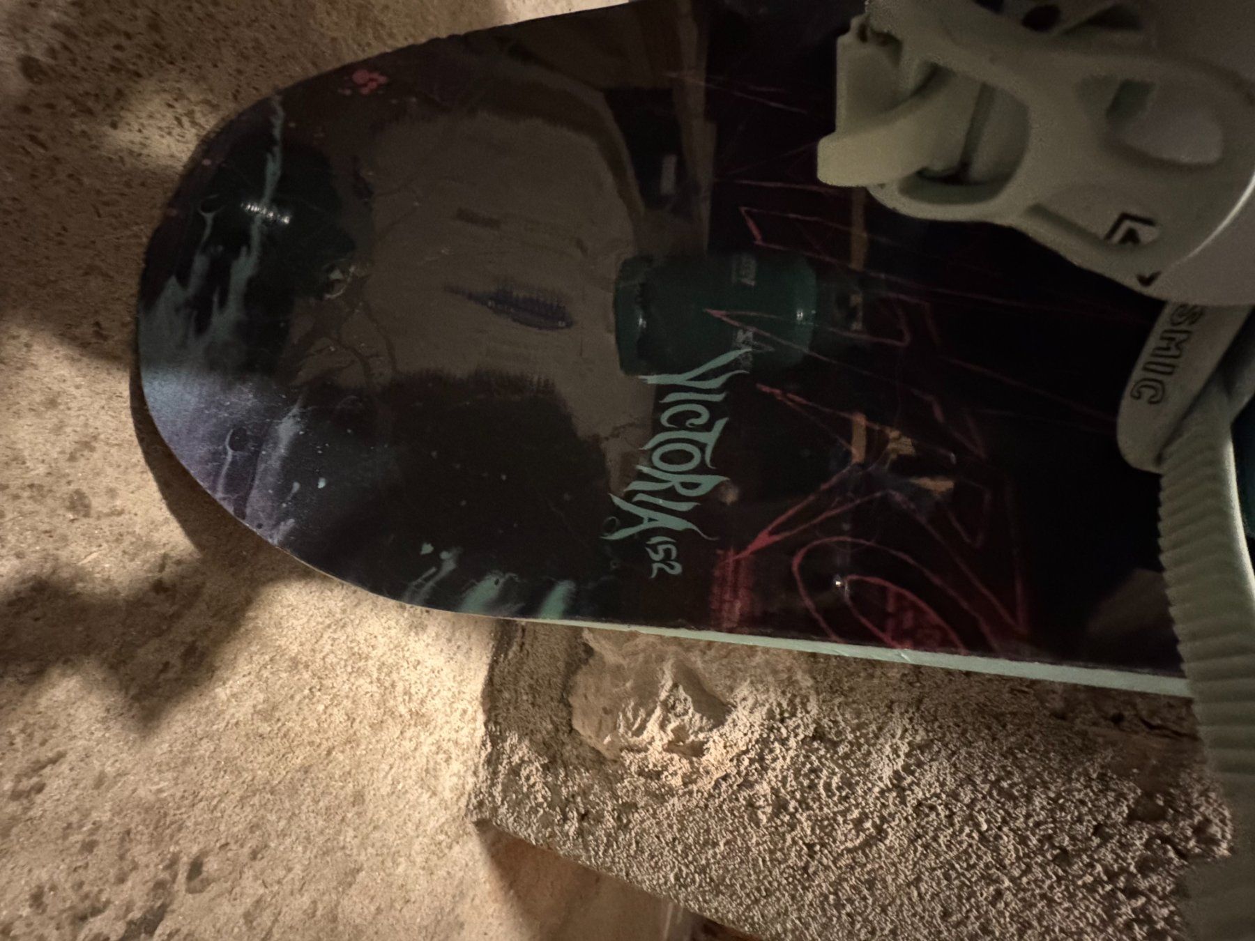 Snowboard Nitro Board: Nitro Victoria Snowboard 152cm – Usato da Altdorf UR venduto da lau_zdq5 2